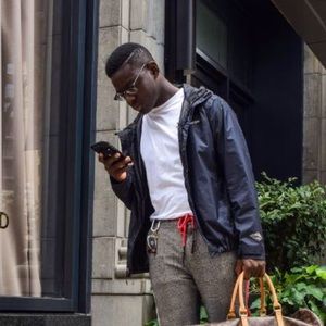 Meet your Posher, Deion